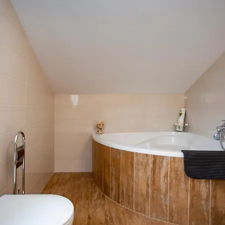 别墅 Pistine - With Private Pool For 8 Near *