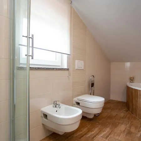 Pistine - With Private Pool For 8 Near 别墅 *